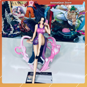 Mô hình BoaHancock ngồi lính hải quân cap 20cm NTKFIGURE - MH0069